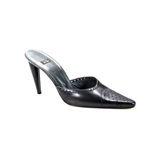 🔥🔥S. WEITZMAN🔥🔥PERFORATED MULES🔥🔥